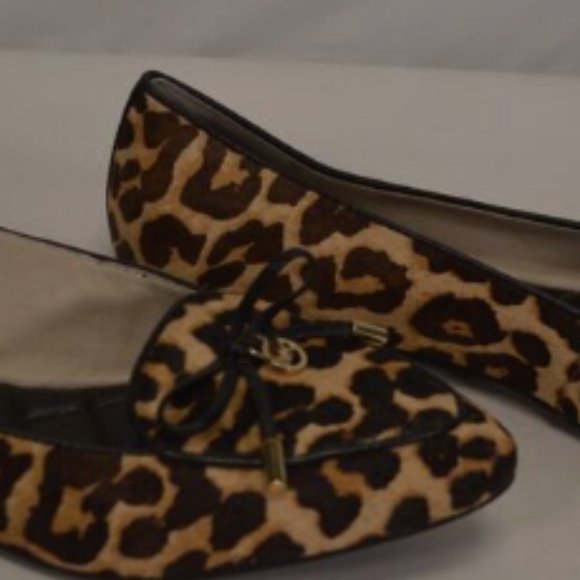 Michael Kors Leopard Flats NWOT - Picture 2 of 6